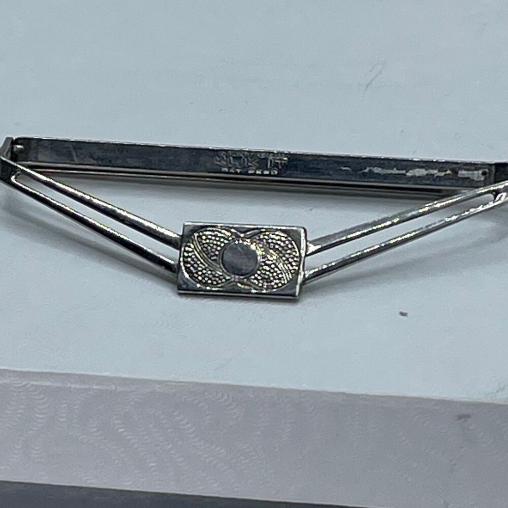 Vintage “Klik It” tie bar “True silver Plate”